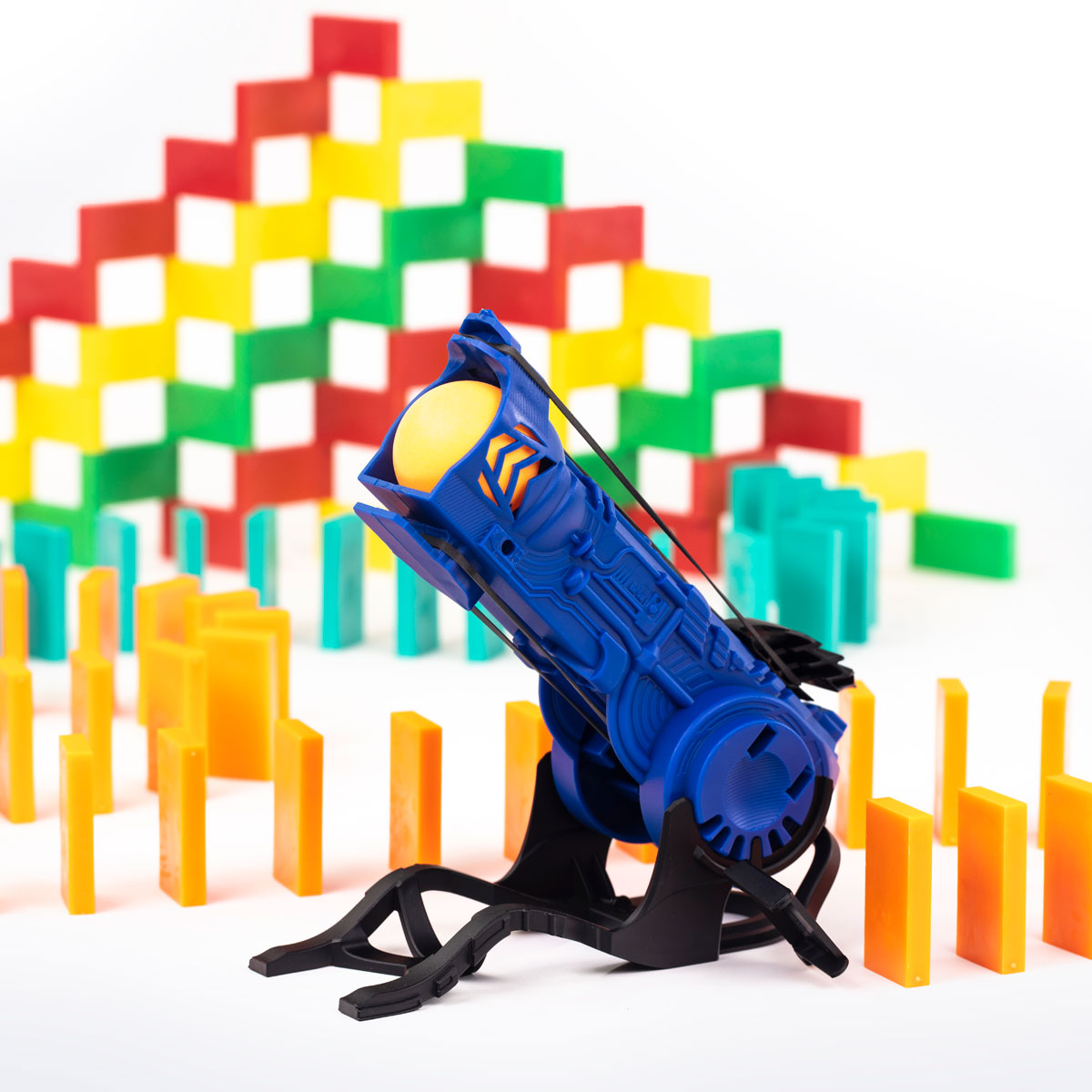 Bulk Dominoes BD5000 launcher Up in the air